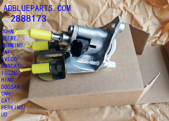 2888173 OEM BOSCH デフドーシングユニット / ユーレアノズル / ドーシングモジュール 2888173 アドブルーインジェクターノズル ジョーン・ディール・カミンズ DAF IVECO BOBCAT ISUZU HINO DOOSAN CNH CAT PERKINS UDのためのドーシングノズル