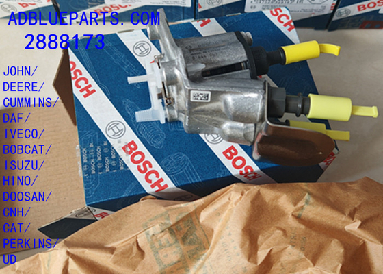 2888173 OEM BOSCH デフドーシングユニット / ユーレアノズル / ドーシングモジュール 2888173 アドブルーインジェクターノズル ジョーン・ディール・カミンズ DAF IVECO BOBCAT ISUZU HINO DOOSAN CNH CAT PERKINS UDのためのドーシングノズル