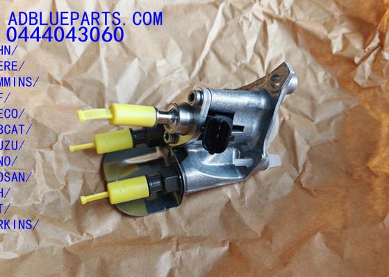 0444043060 OEM BOSCH デフドーシングユニット / ユーレアノズル / ドーシングモジュール 0444043060 アドブルーインジェクターノズル ドーシングノズル