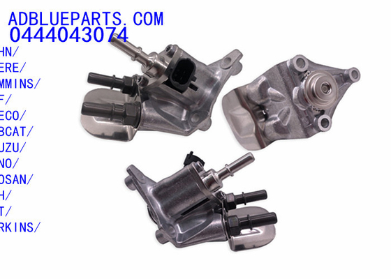 0444043074 OEM BOSCH デフドーシングユニット / ユーレアノズル / ドーシングモジュール 0444043074 アドブルーインジェクターノズル ドーシングノズル John Deere Cummins DAF IVECO BOBCAT ISUZU HINO DOOSAN CNH PER CATKINS UD